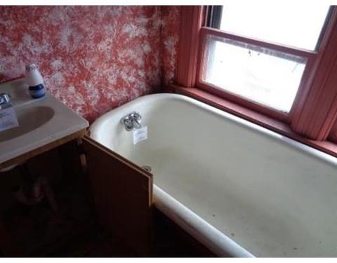 144 Buckingham St, Springfield, MA 01109 photo 20