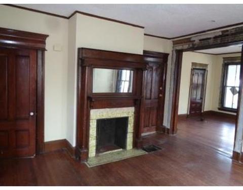 144 Buckingham St, Springfield, MA 01109 photo 7