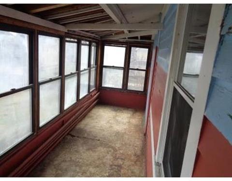 144 Buckingham St, Springfield, MA 01109 photo 16