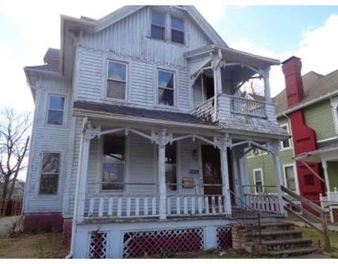 144 Buckingham St, Springfield, MA 01109 photo 1