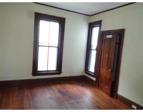 144 Buckingham St, Springfield, MA 01109 photo 8