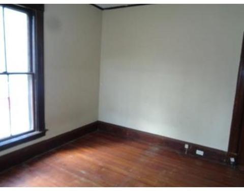 144 Buckingham St, Springfield, MA 01109 photo 9