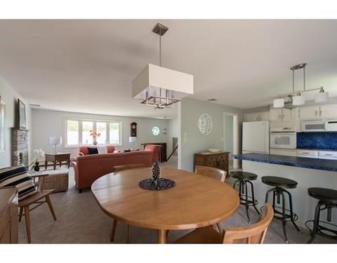 192 Hyacinth St, Fall River, MA 02720 photo 7