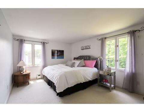 192 Hyacinth St, Fall River, MA 02720 photo 12