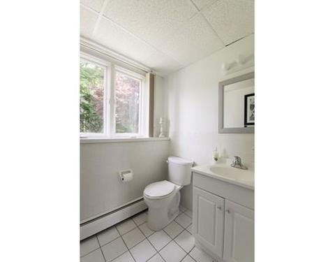 192 Hyacinth St, Fall River, MA 02720 photo 23