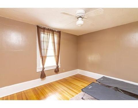 67 Massachusetts Ave, Chicopee, MA 01013 photo 9