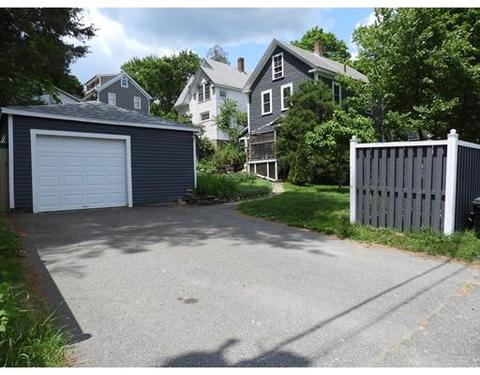 27 Fairfield St, Maynard, MA 01754 photo 2