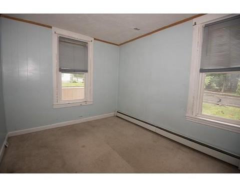 35 Cherry St, Spencer, MA 01562 photo 12