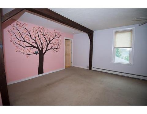 35 Cherry St, Spencer, MA 01562 photo 9