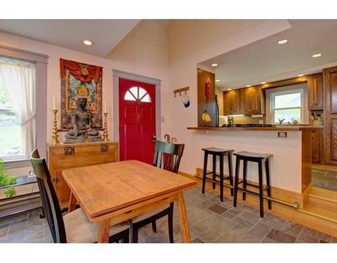 25 W Sutton Rd, Sutton, MA 01590 photo 6