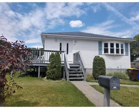 36 Consul St, Fall River, MA 02720 photo 3