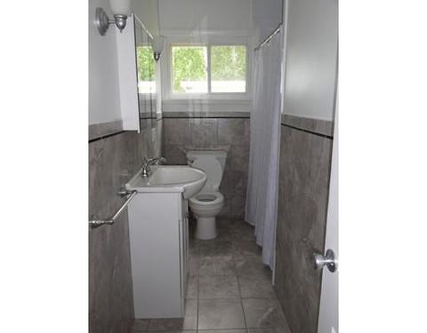 275 Laurel St, Fall River, MA 02724 photo 8