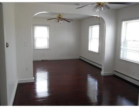 275 Laurel St, Fall River, MA 02724 photo 5