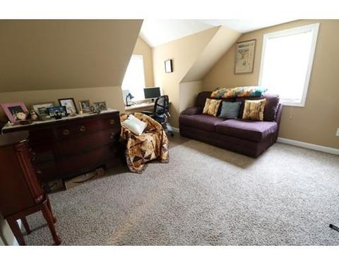 65 Sampson St, Chicopee, MA 01020 photo 23