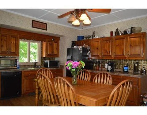 9 Forest Ave, Haverhill, MA 01830 photo 3