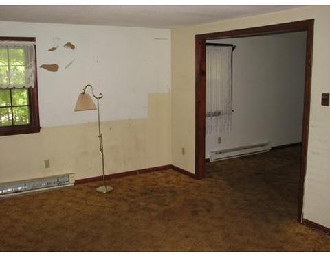 2 Oak St, Wareham, MA 02571 photo 5