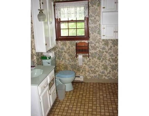 2 Oak St, Wareham, MA 02571 photo 7