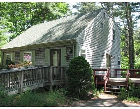 2 Oak St, Wareham, MA 02571 photo 1