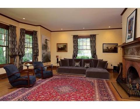 92 High St, Brookline, MA 02445 photo 4