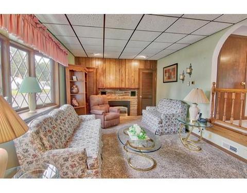 117 Silvin Rd, Chicopee, MA 01013 photo 3