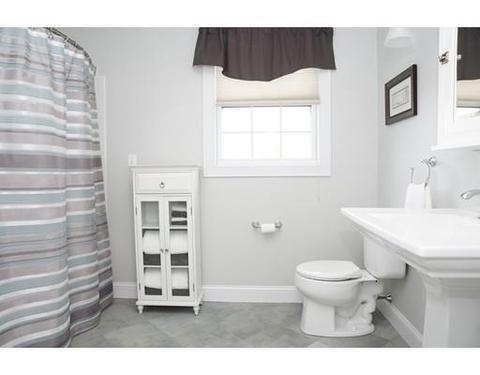 205 Ash St, Fall River, MA 02724 photo 15