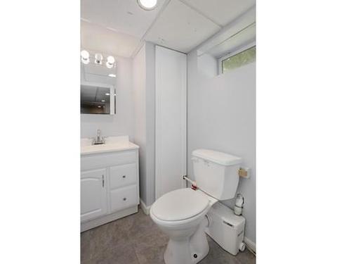 19 Pinevale Ave, Reading, MA 01867 photo 14
