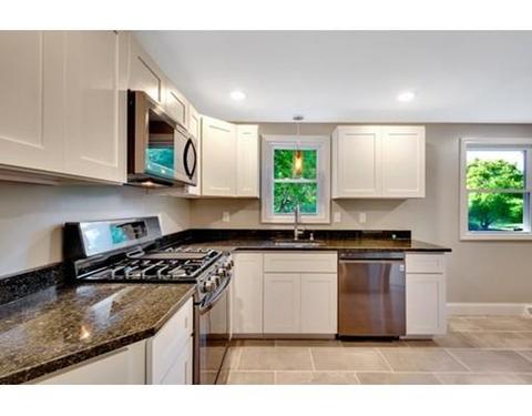 5 Pine St, Franklin, MA 02038 photo 4