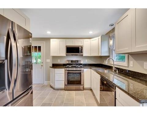 5 Pine St, Franklin, MA 02038 photo 3