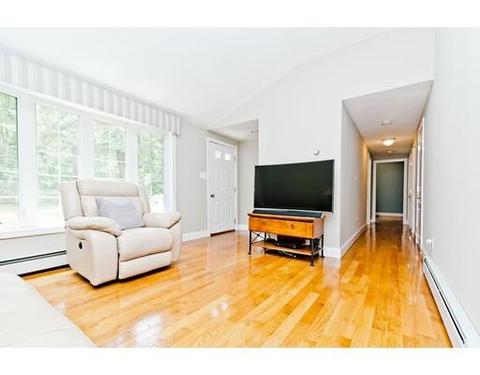121 Main St, Townsend, MA 01469 photo 8