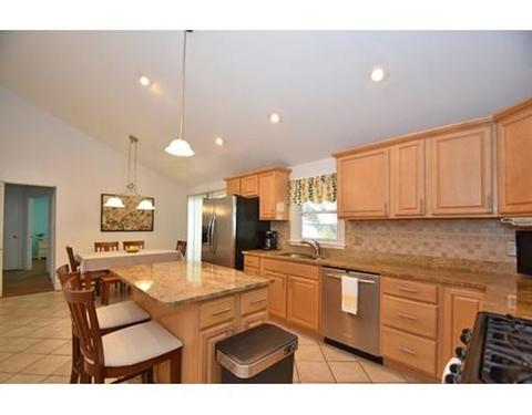 41 Dell Ave, Worcester, MA 01604 photo 5