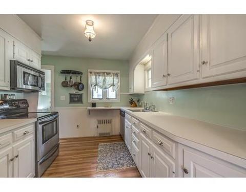 19 Ames St, Beverly, MA 01915 photo 10