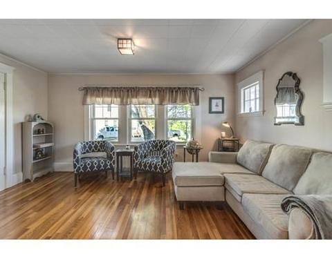 19 Ames St, Beverly, MA 01915 photo 6