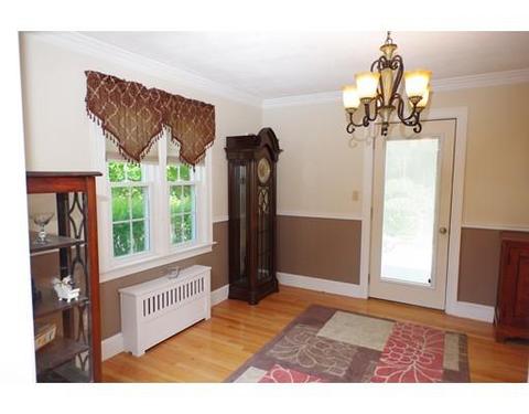 131 Cherry St, Gardner, MA 01440 photo 5
