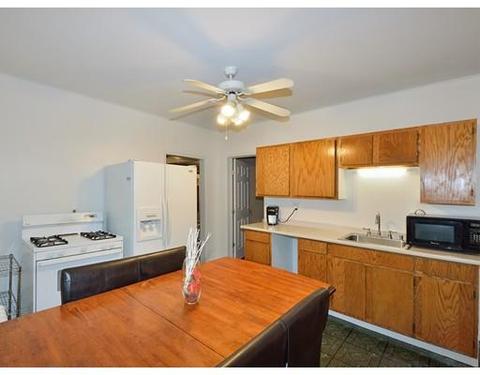 67 Jasper St, Springfield, MA 01109 photo 12