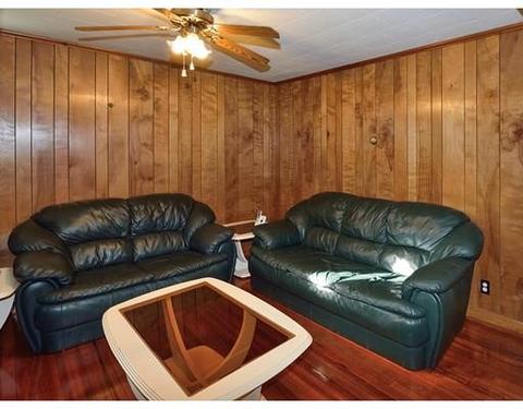 67 Jasper St, Springfield, MA 01109 photo 8