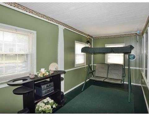 67 Jasper St, Springfield, MA 01109 photo 6