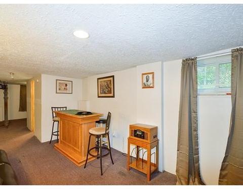67 Jasper St, Springfield, MA 01109 photo 21