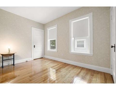72 Peirce Ave, Everett, MA 02149 photo 7