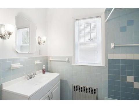 72 Peirce Ave, Everett, MA 02149 photo 8