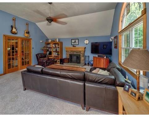 46 Conservation Dr, Douglas, MA 01516 photo 7