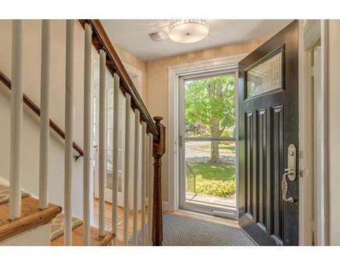 100 Mayflower Rd, Needham, MA 02492 photo 4