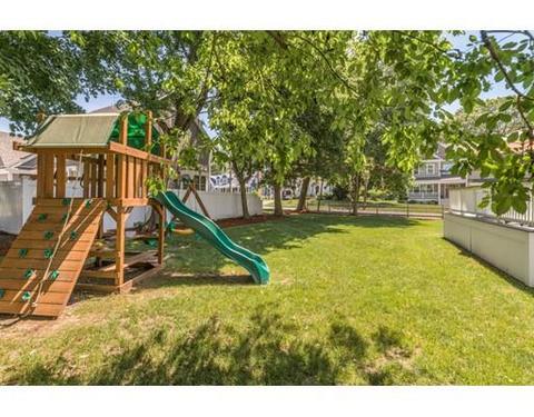 100 Mayflower Rd, Needham, MA 02492 photo 25