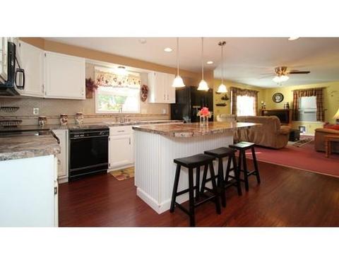 70 Arthur Ave, Athol, MA 01331 photo 4
