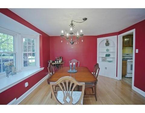 34 Fenimore Blvd, Springfield, MA 01108 photo 6