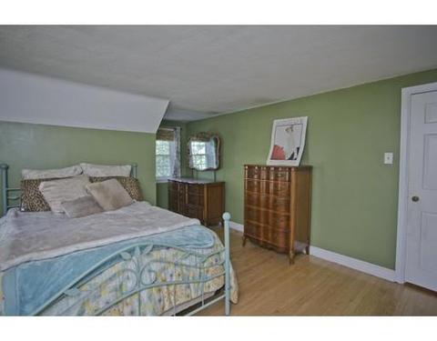 34 Fenimore Blvd, Springfield, MA 01108 photo 13