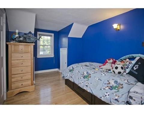 34 Fenimore Blvd, Springfield, MA 01108 photo 18