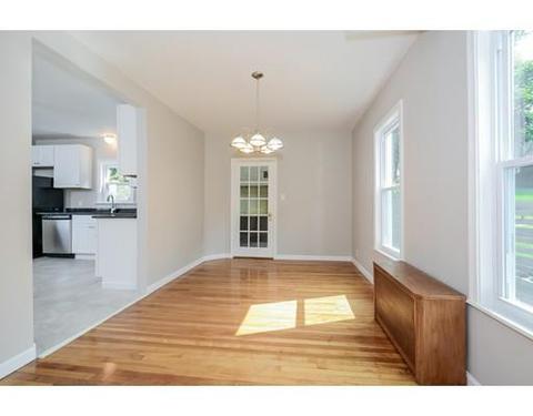 67 Whipple St, Worcester, MA 01607 photo 9