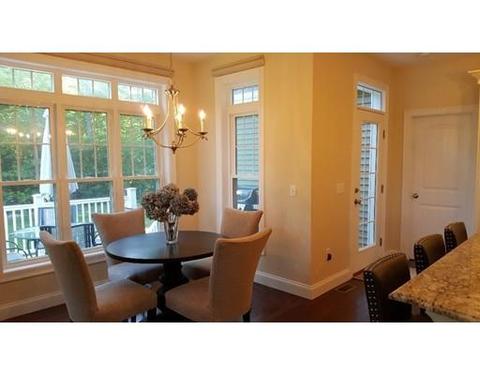 146 Queens Cir, Raynham, MA 02767 photo 11
