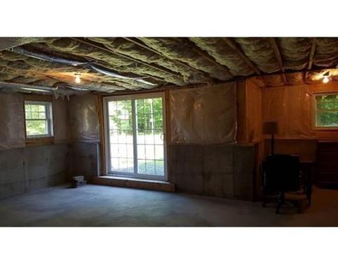 146 Queens Cir, Raynham, MA 02767 photo 24