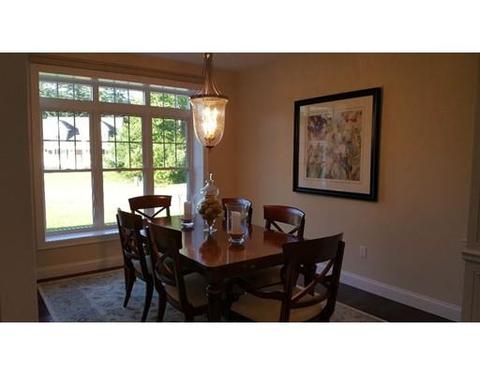 146 Queens Cir, Raynham, MA 02767 photo 12